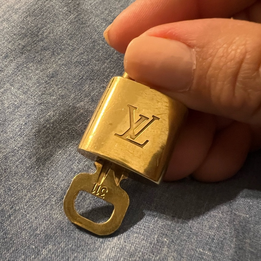 Lv Lock - image 3